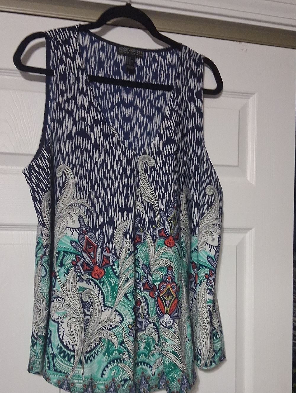 Forever 21 Blue & White Printed V-Neck Top Sz 1X $22